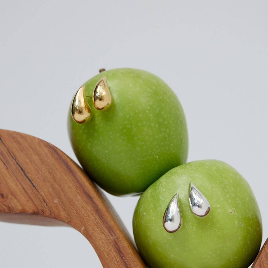 Bella Drop Earrings Gold