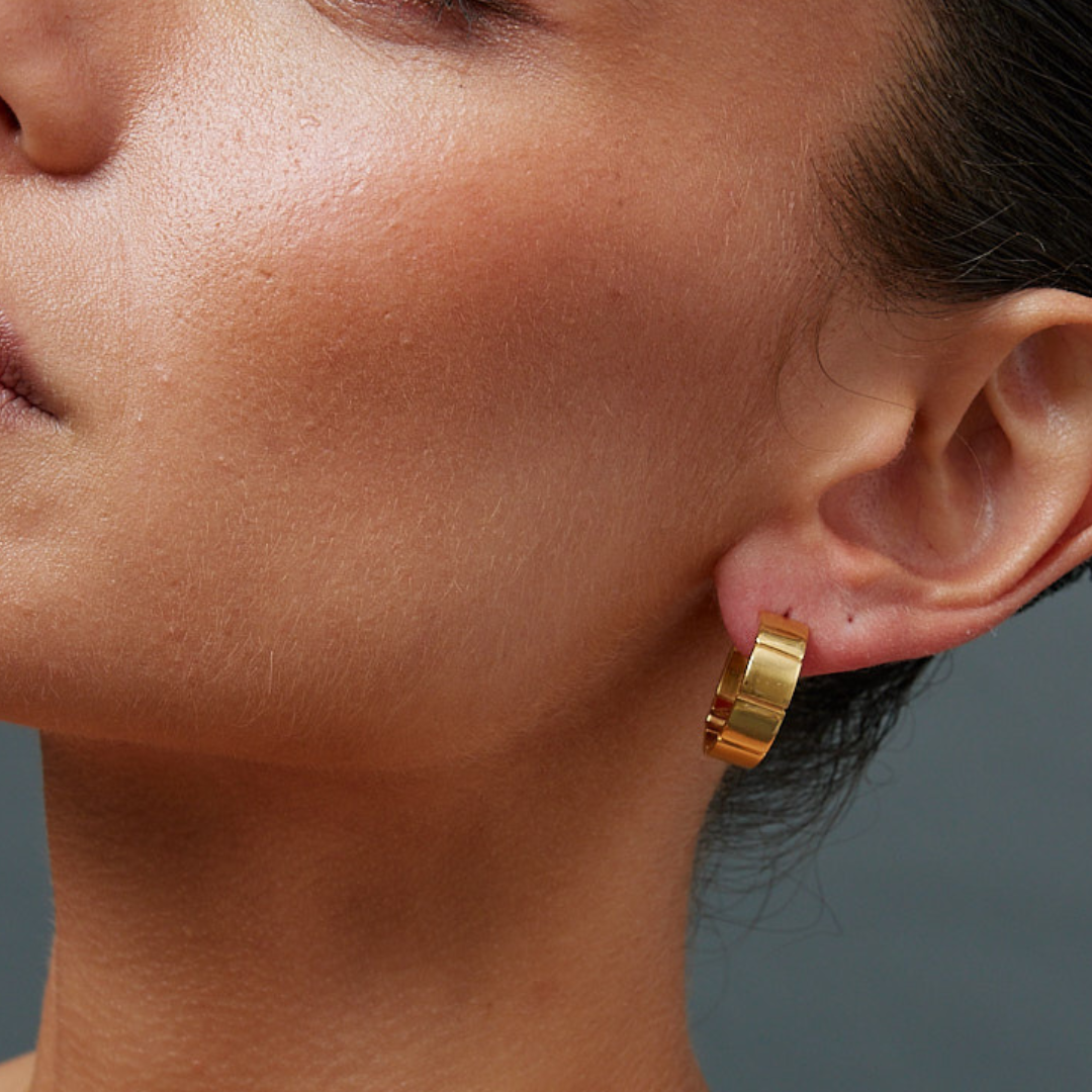 Capri Hoops